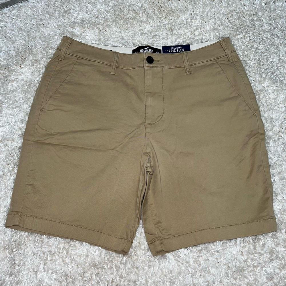 NWT Hollister Epic Flex Flat Front Shorts - Khaki- 34